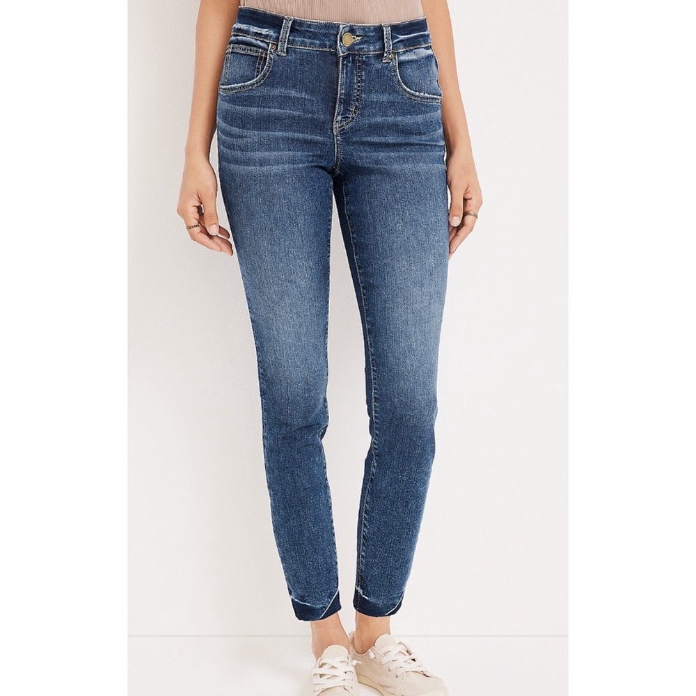Maurices m jeans Everflex Super Skinny Mid Rise Ankle Jean